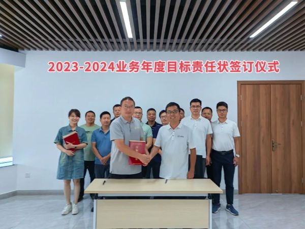 湖南兴隆种业有限公司,长沙稻谷种植与销售,长沙农作物品种的选育,长沙农业病虫害防治服务 湖南兴隆种业有限公司,长沙稻谷种植与销售,长沙农作物品种的选育,长沙农业病虫害防治服务